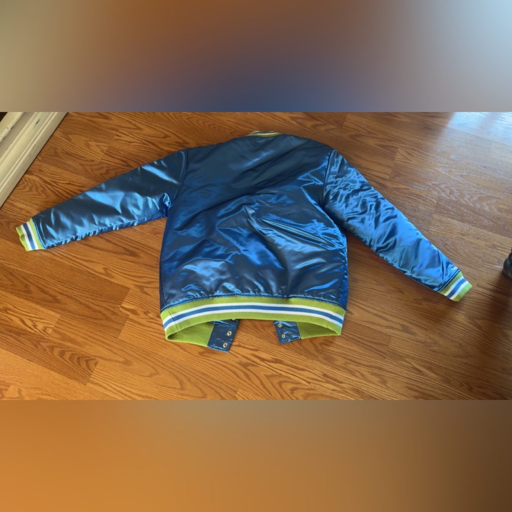 Seattle Sounders jacket - Picture 4 of 4